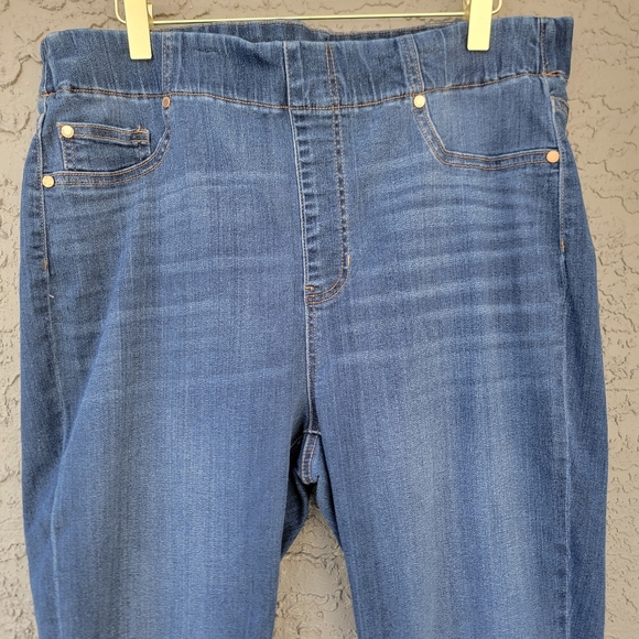 Liverpool Los Angeles The Crop Pull-On Stretch Jeans Blue – Size 18W - Picture 10 of 13
